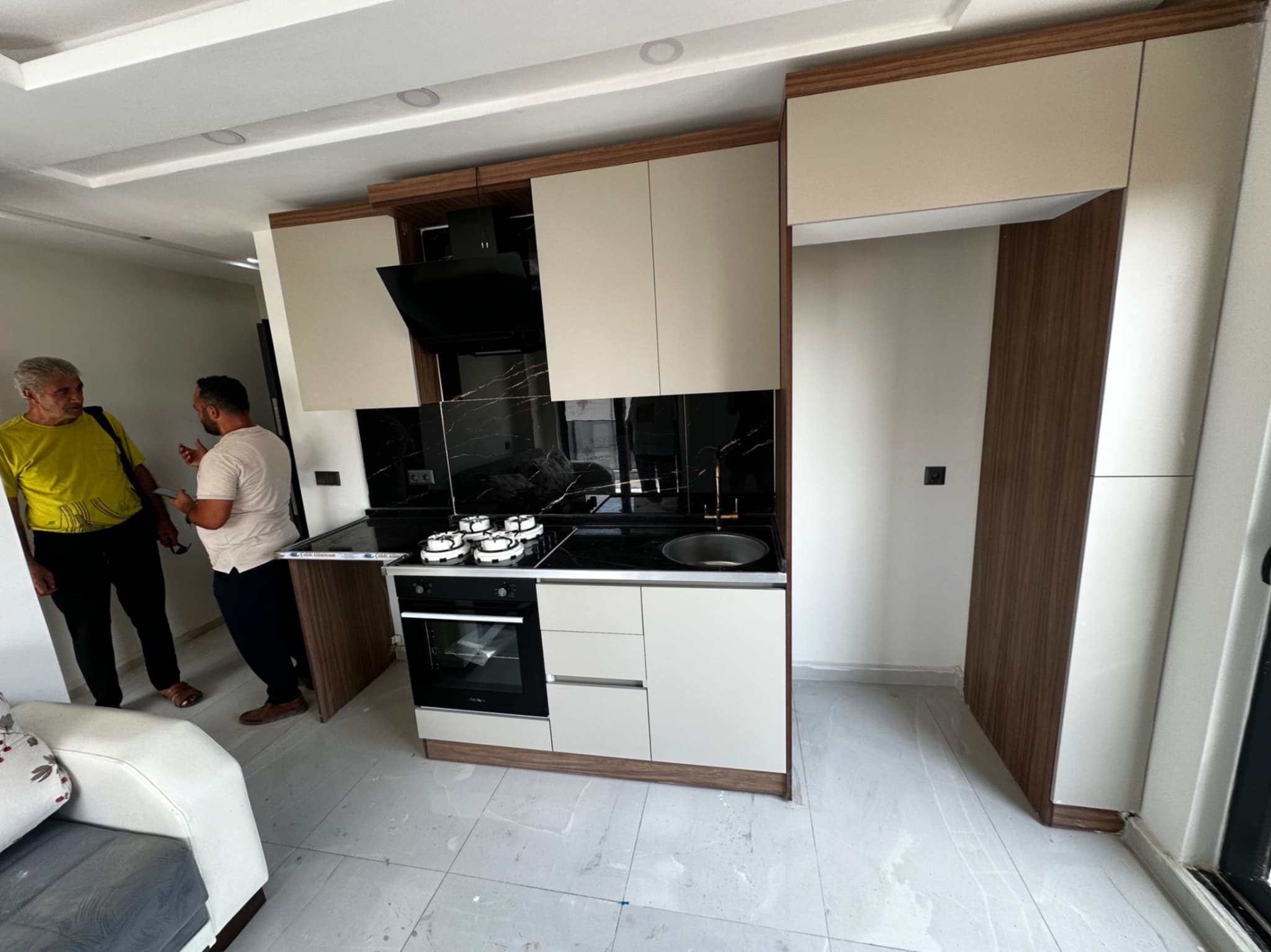 Sıfır binada KEPEZ SATILIK 1+1 iskanlı