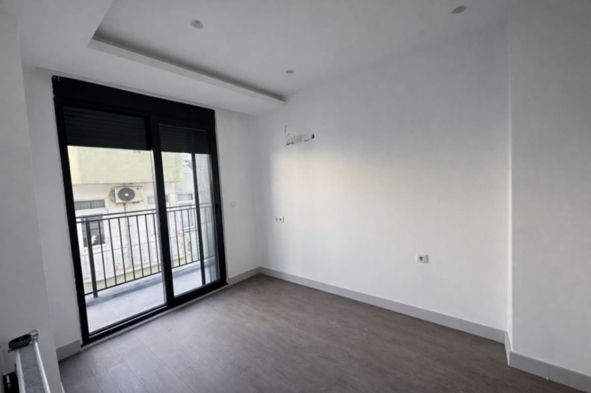 GENÇLİK MAHALLESİNDE SATILIK 3+1 DAİRE