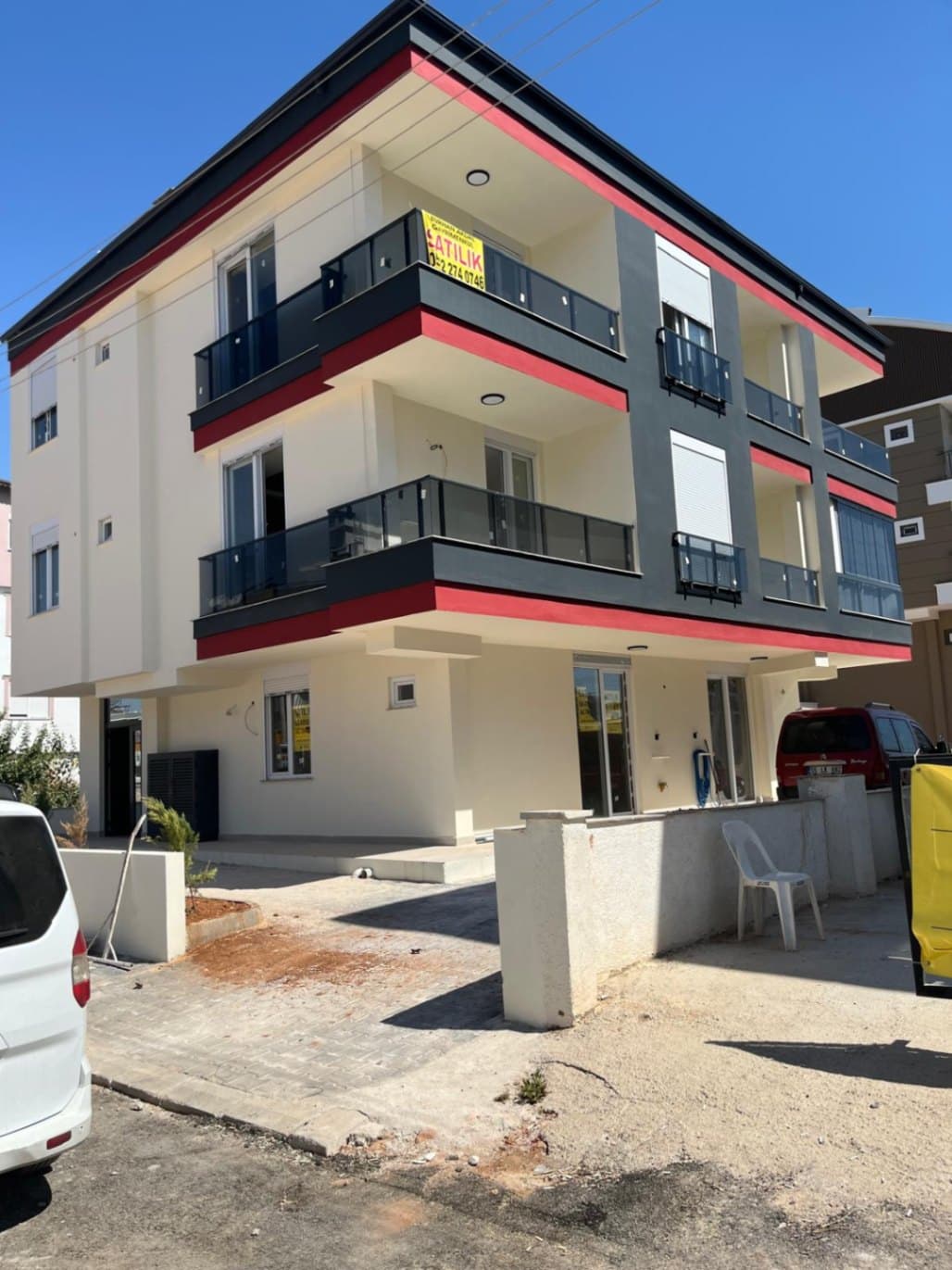 Antalya Kepez Varsak Karşiyaka mahallasinde 1+1 Satılık Daire
