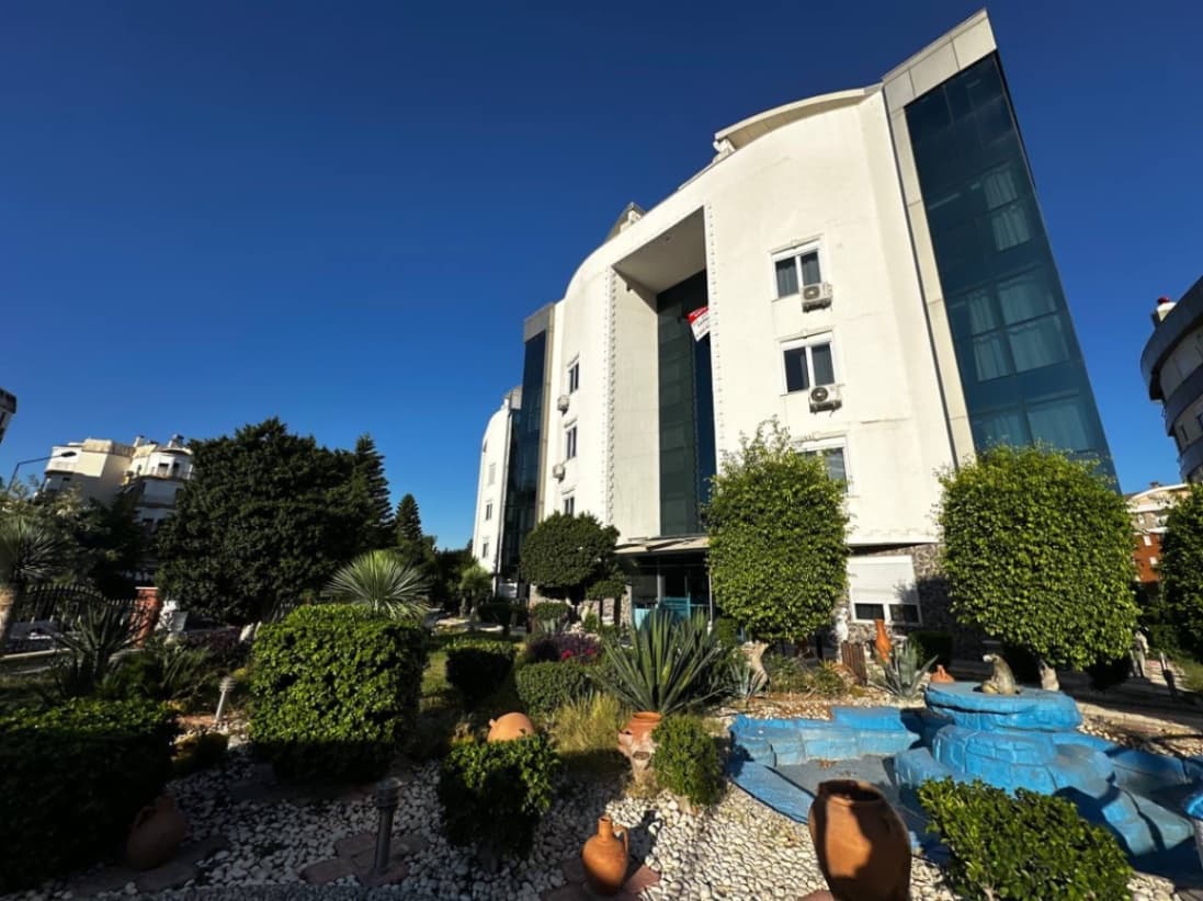 DENİZE YAKIN | KAPALI OTOPARKLI DAİRE