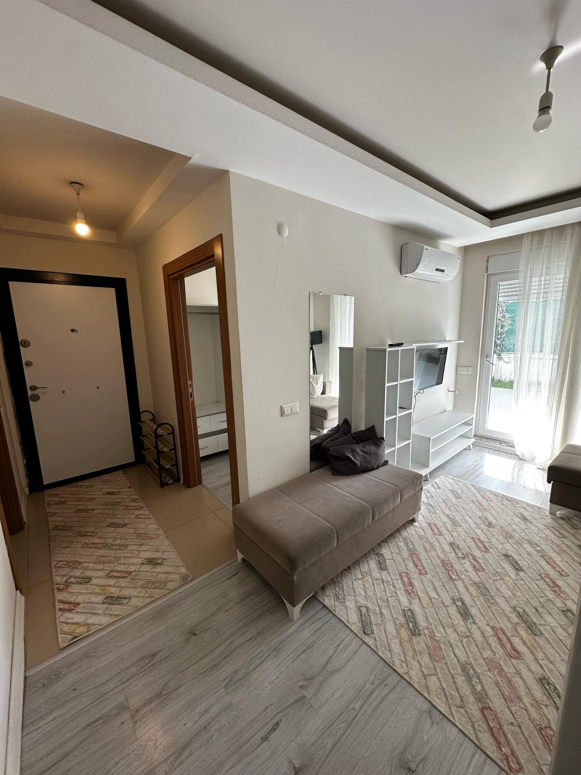 ANTALYA LARA GÜZEOBADA SATILIK 1+1 DAİRE