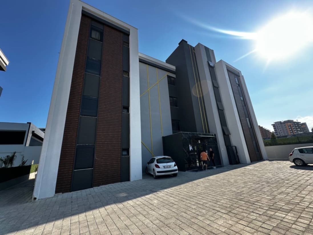 SATILIK 1+1 BAHÇELİ DAİRE