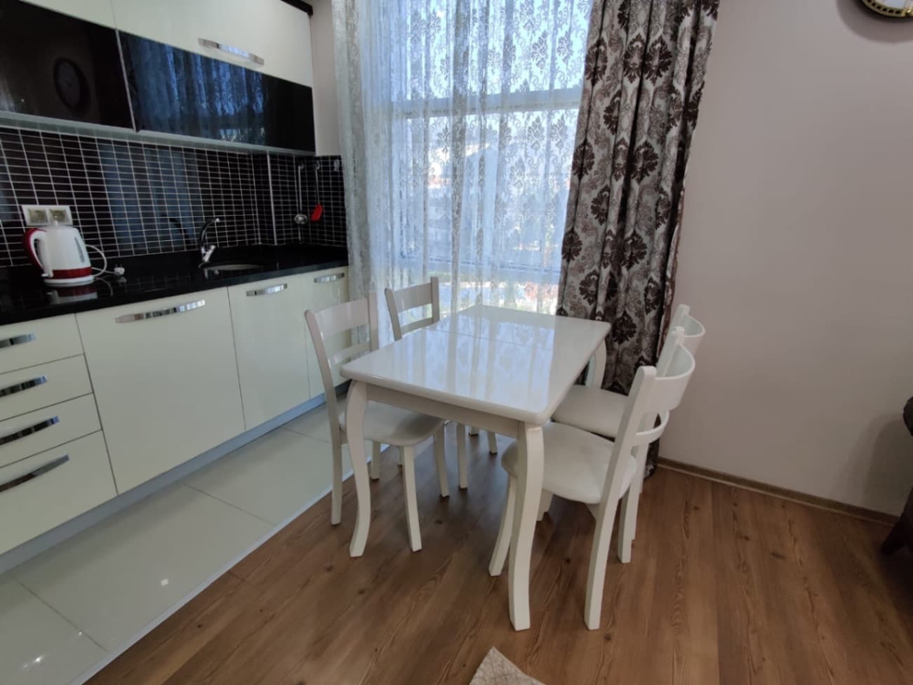 DENİZE YAKIN SATILIK 2+1