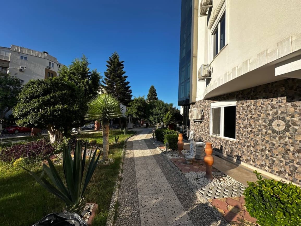 DENİZE YAKIN | KAPALI OTOPARKLI DAİRE