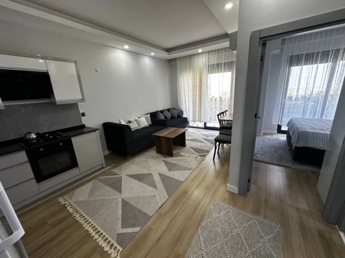 SATILIK 1+1 BAHÇELİ DAİRE