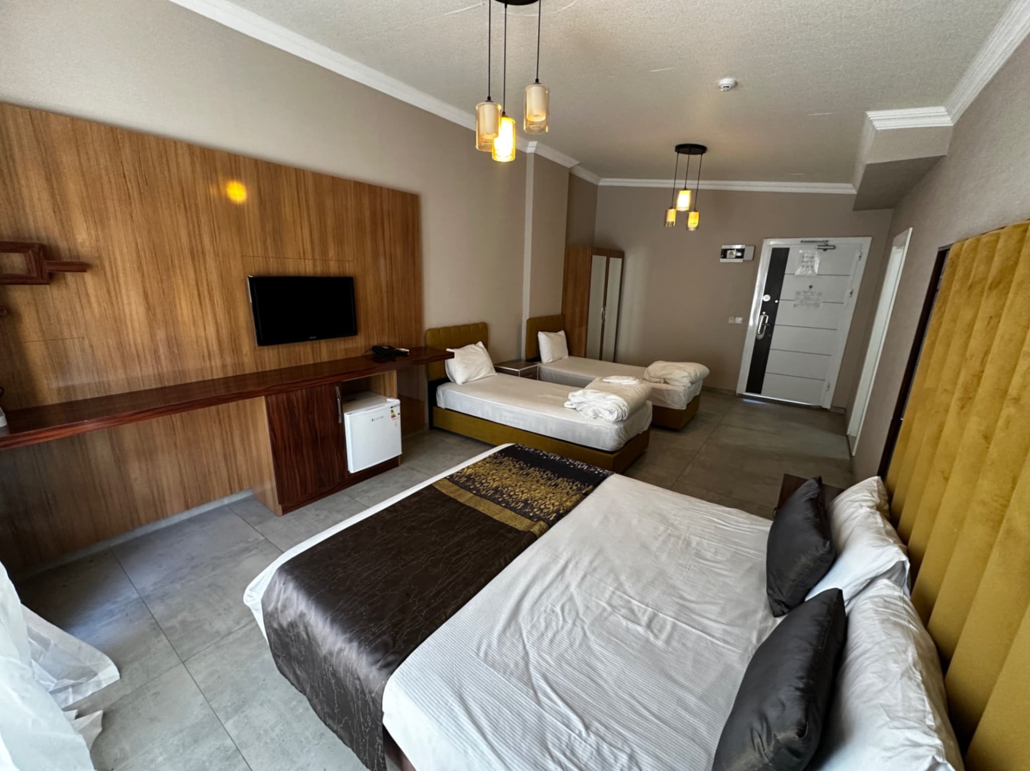 SATILIK DENİZE YAKIN OTEL