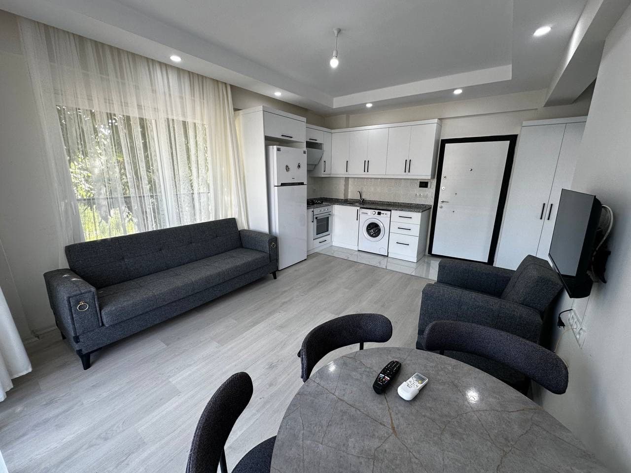 BELEK’ta SIFIR EŞYALI 1+1 KİRALIK DAİRE
