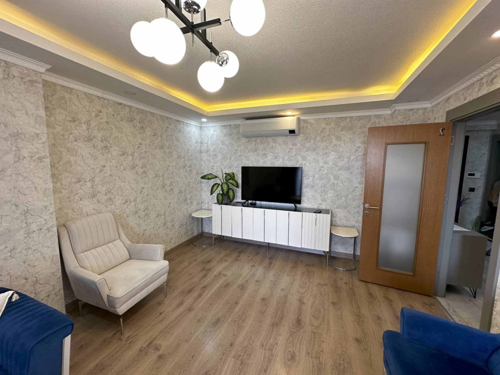 RENGİ ANTALYA 2+1 SATILIK DAIRE