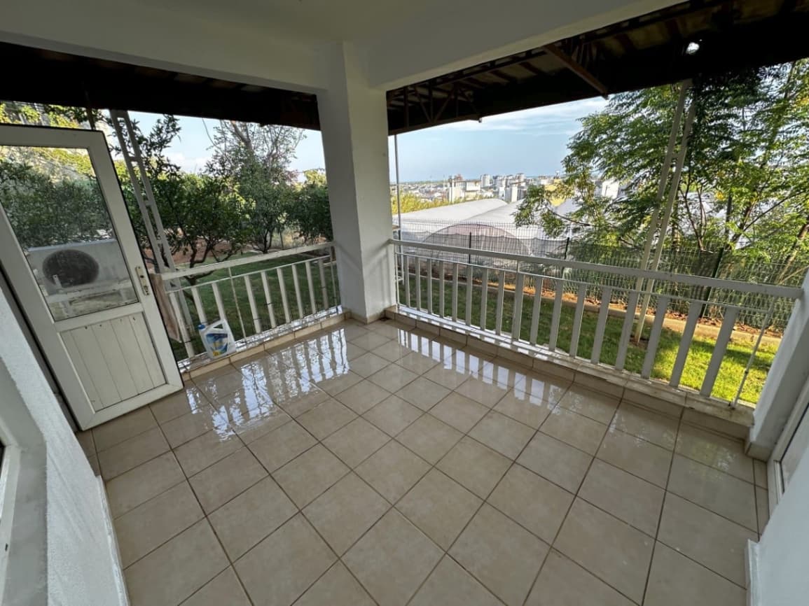 DENİZ MANZARALI 5+1 Ermenekte Villa