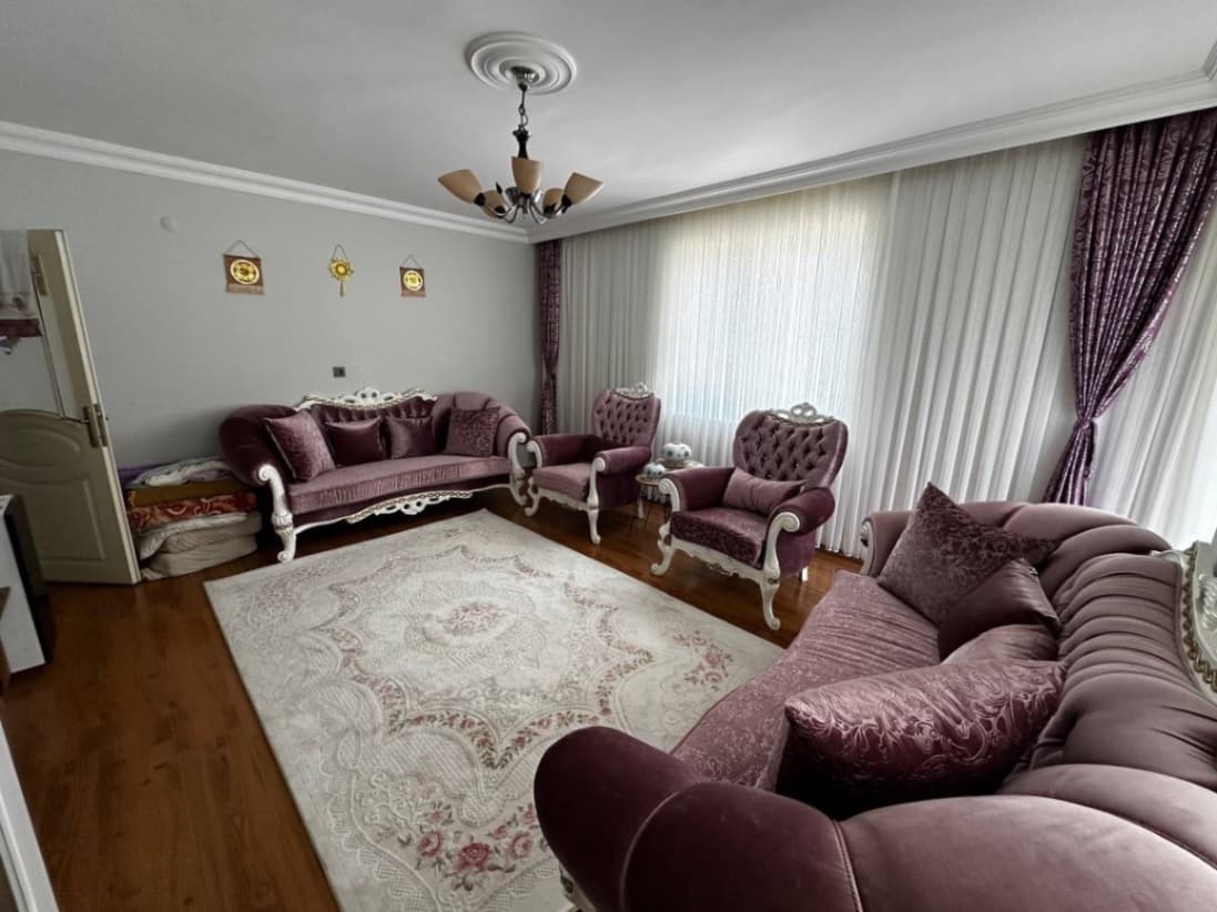 Kepez Karşıyaka’da ayrı mutfaklı satılık daire