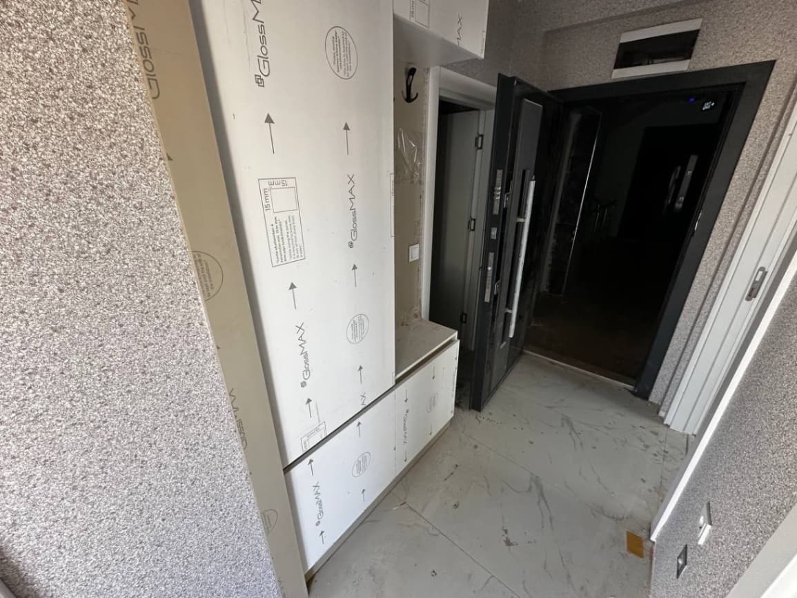 SIFIR BİNADA SATILIK DOĞALGAZLI DAİRE