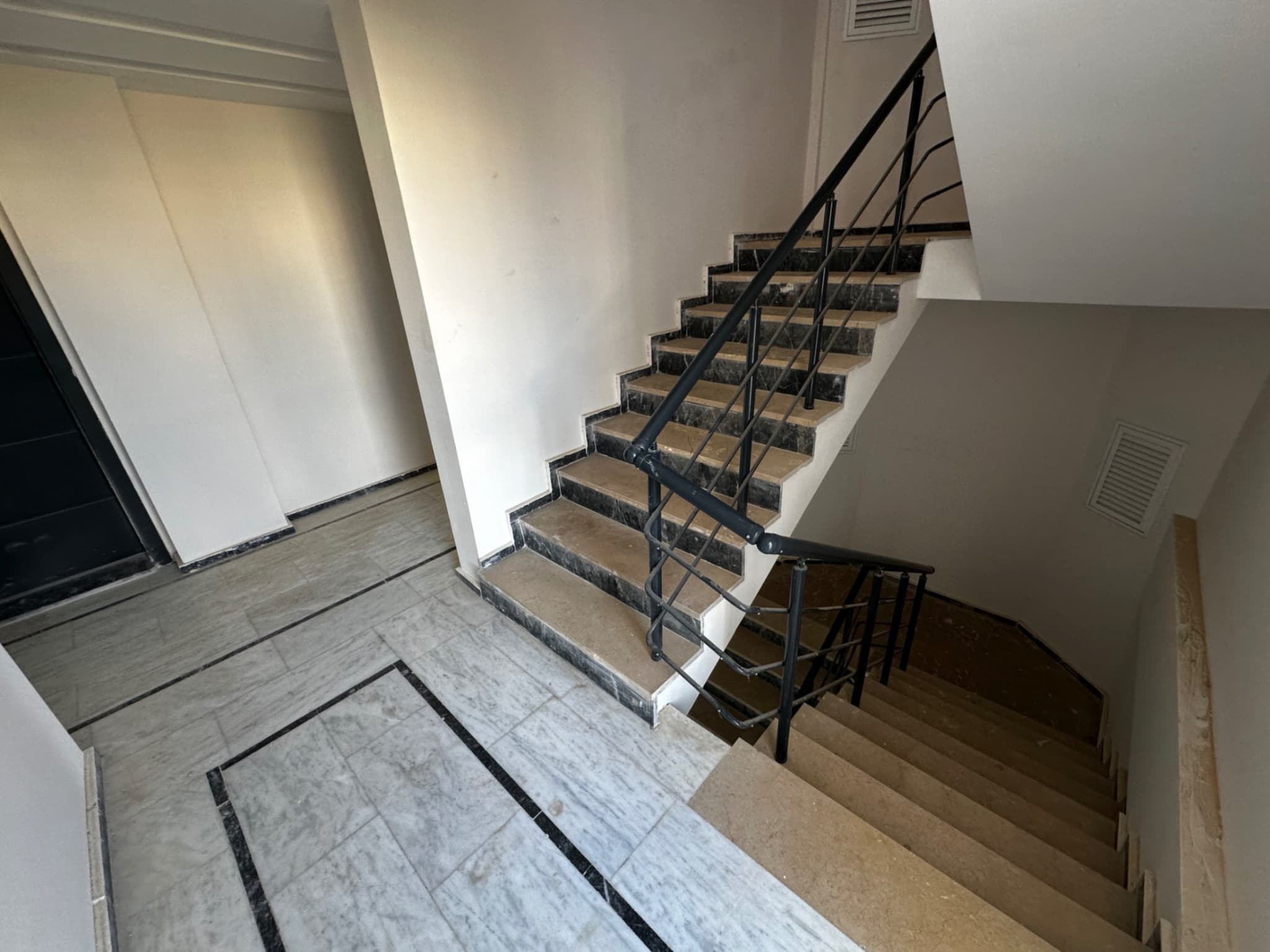 İSKAN ALINMIŞ 1+1 AKSU ALTINTAŞ SATILIK DAİRE