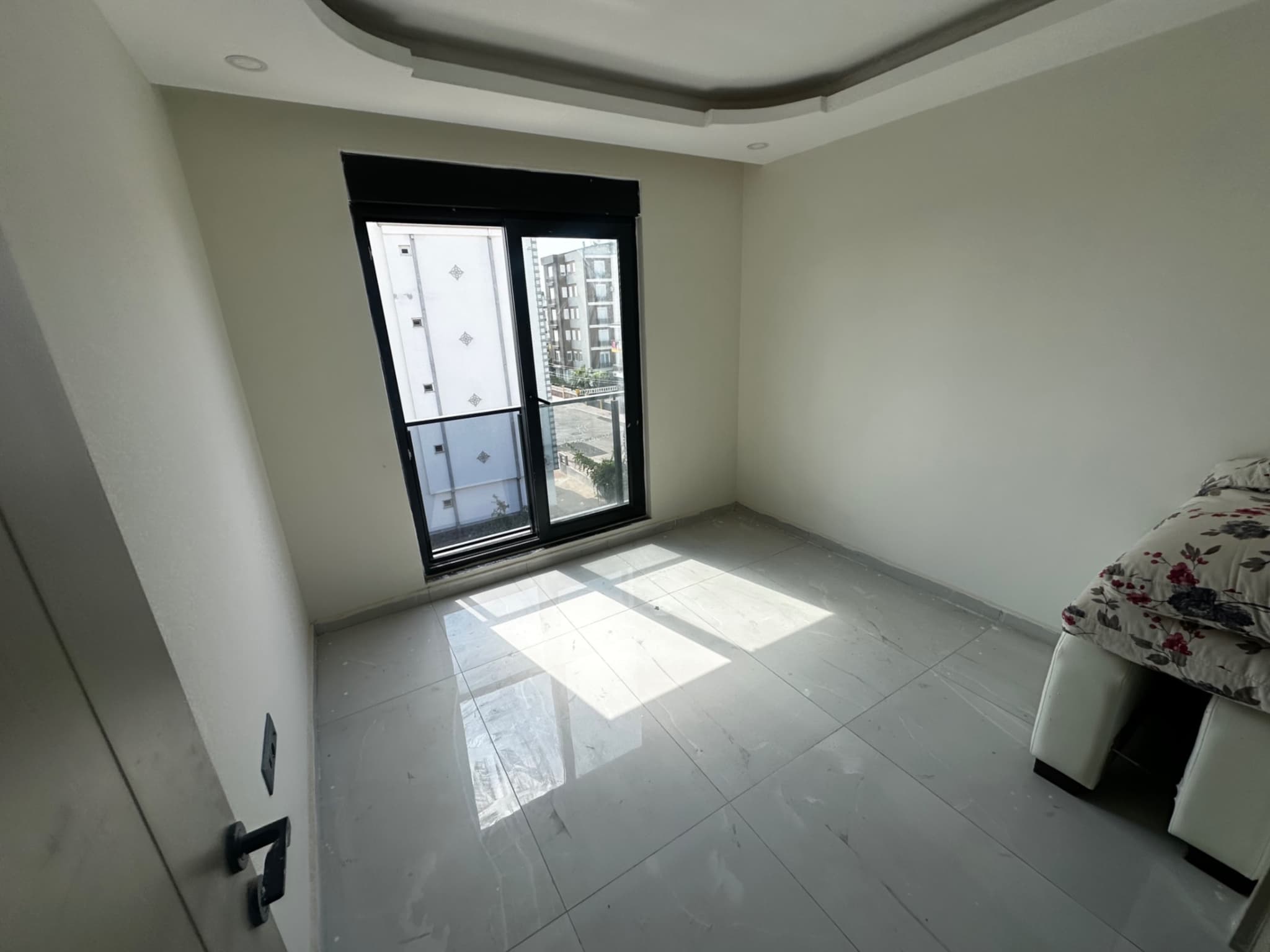 Sıfır binada KEPEZ SATILIK 1+1 iskanlı