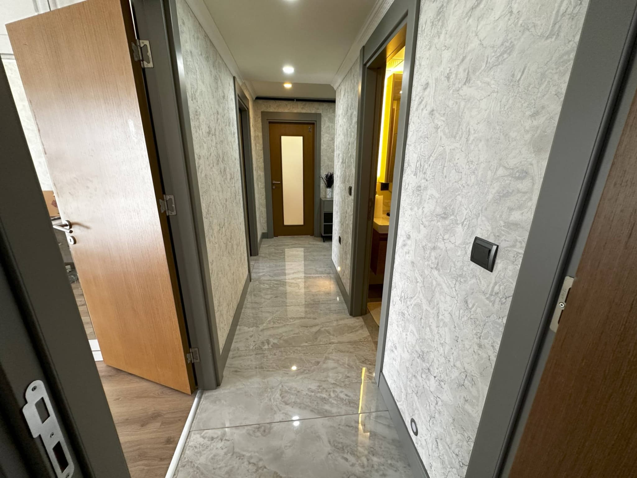 RENGİ ANTALYA 2+1 SATILIK DAIRE