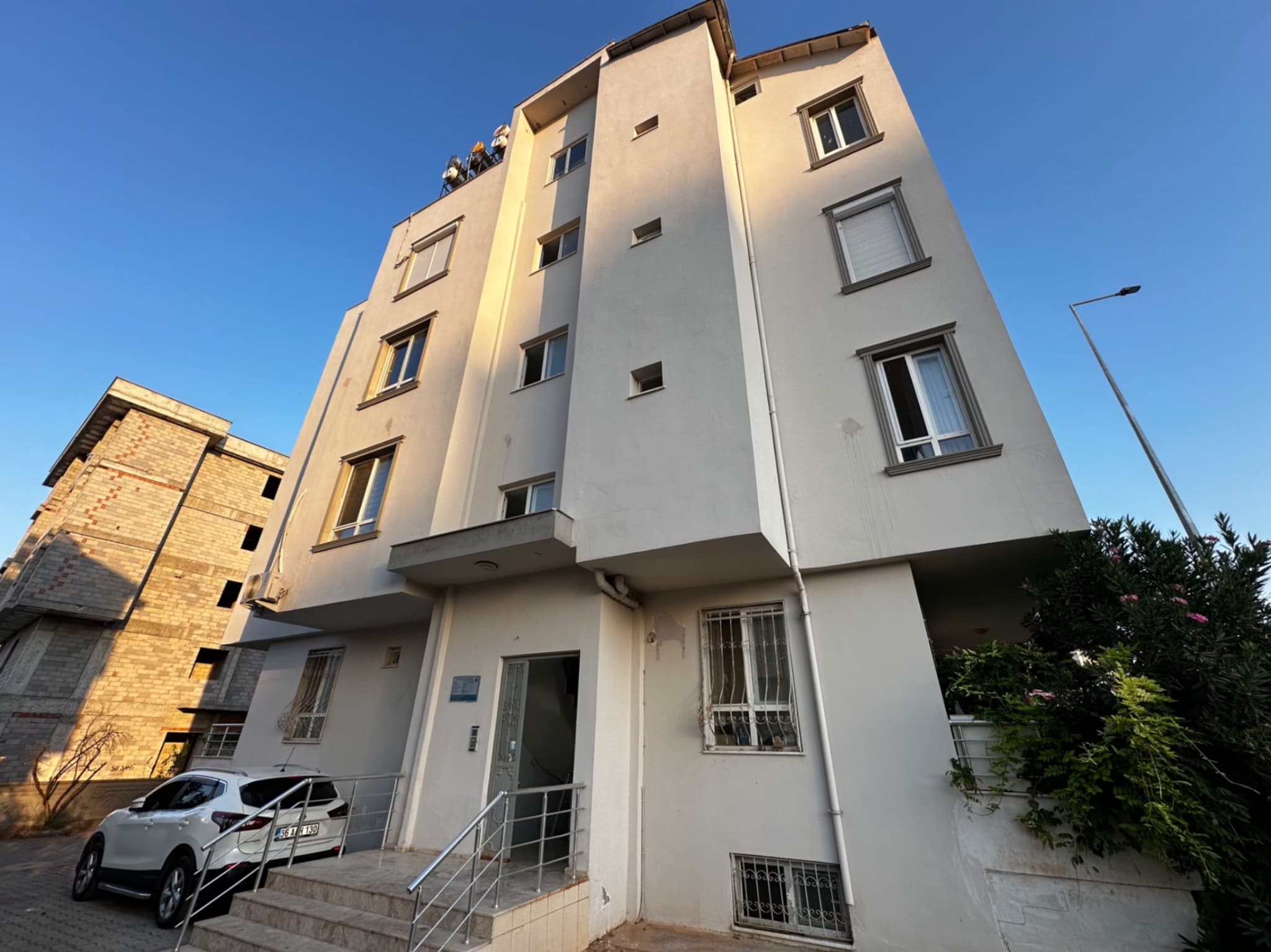 SATILIK 2+1 SIFIR TADİLATLI DAİRE