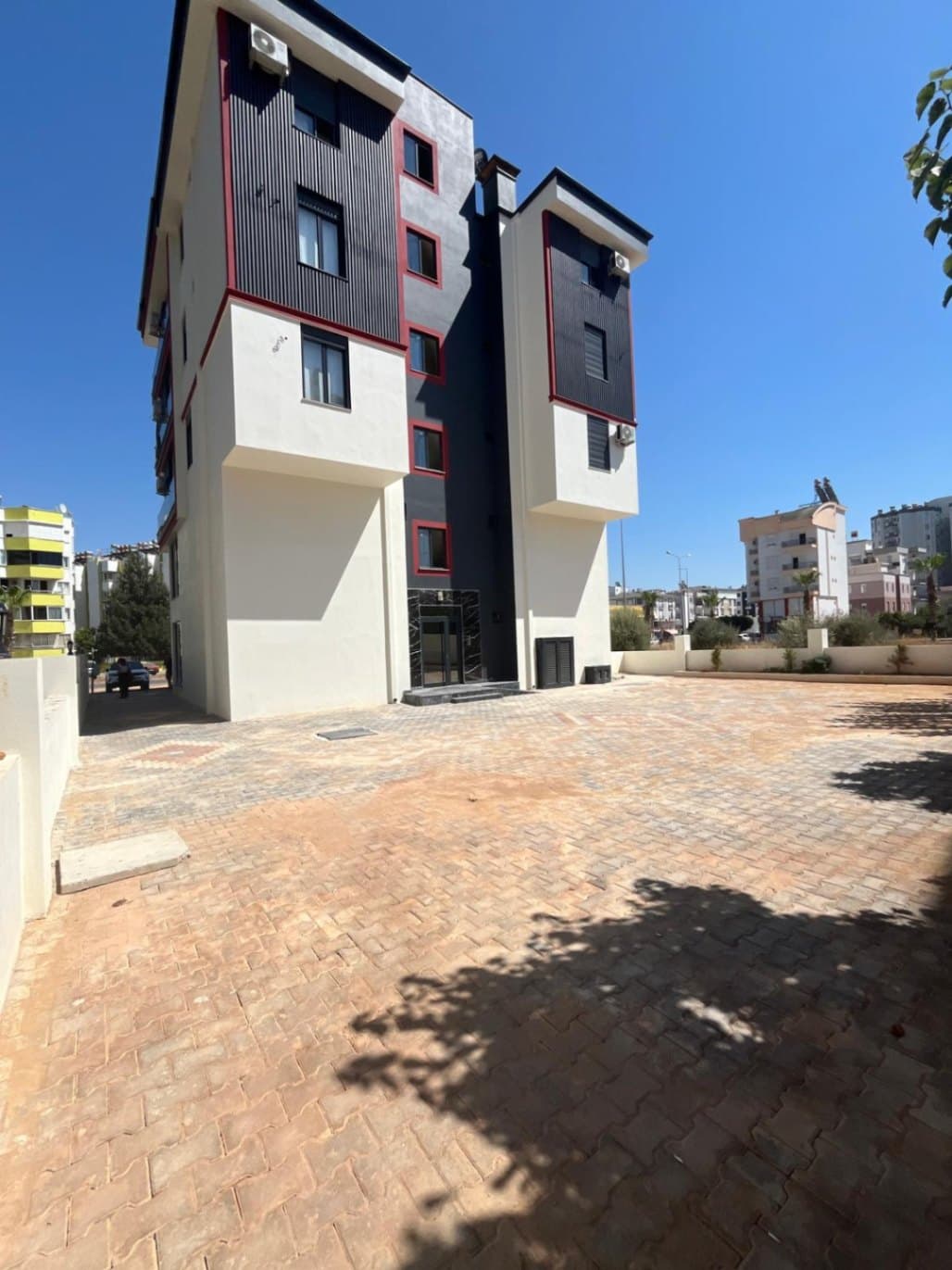 Antalya Kepez de geniş 2+1 daire
