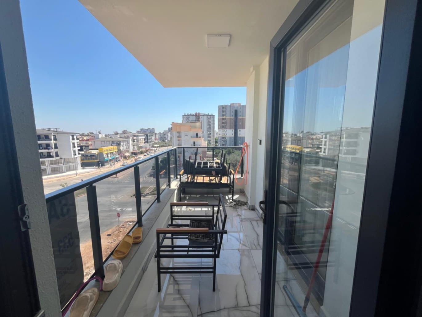 Antalya Kepez de geniş 2+1 daire