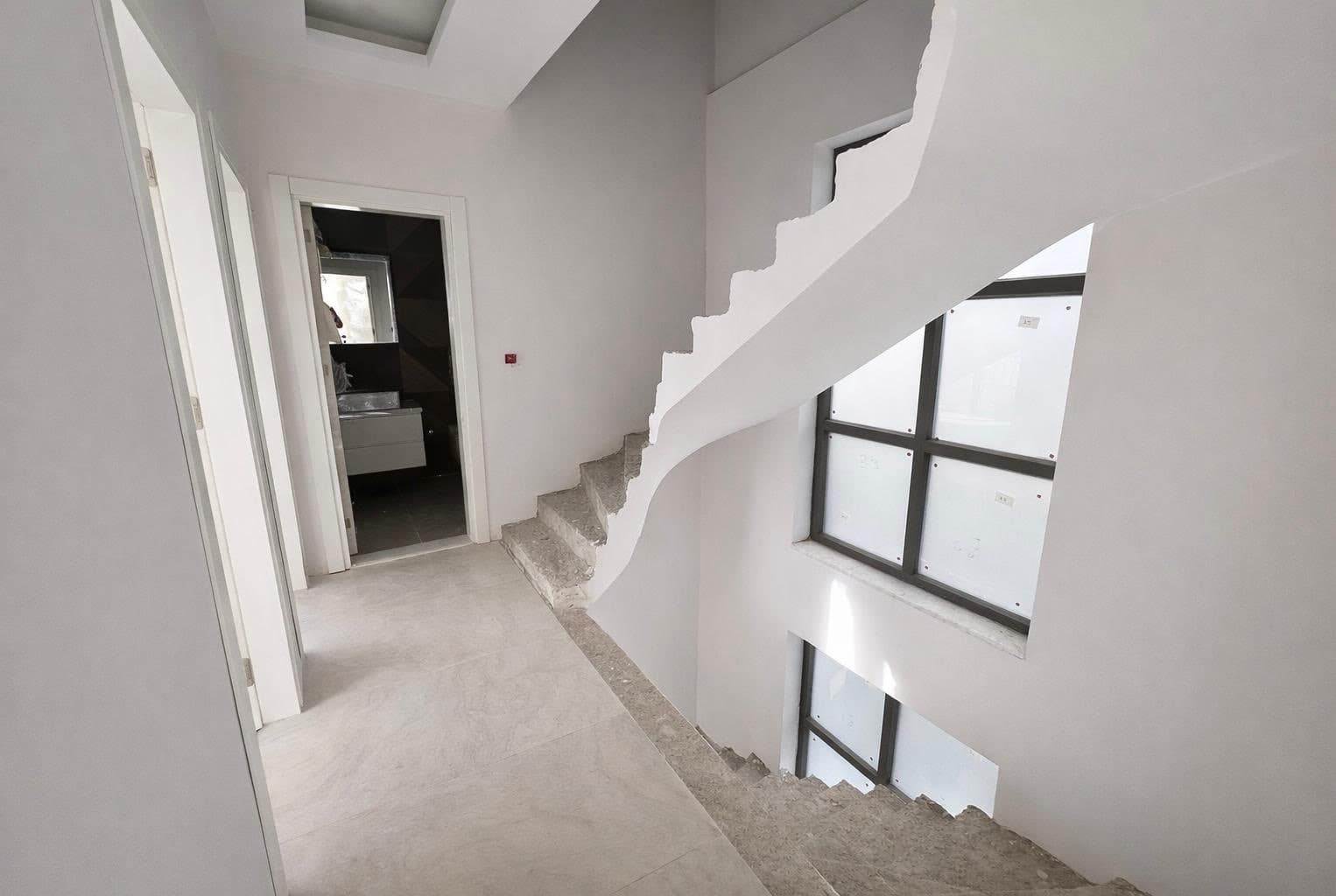 Serik/Boğazkent'te Denize 3 dk Sıfır Lüks Villa