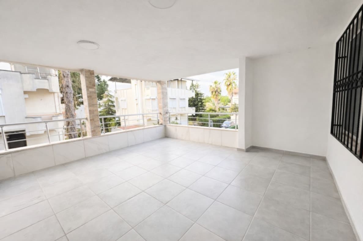 Boğazkent'te Denize 250 m 4+1 Villa