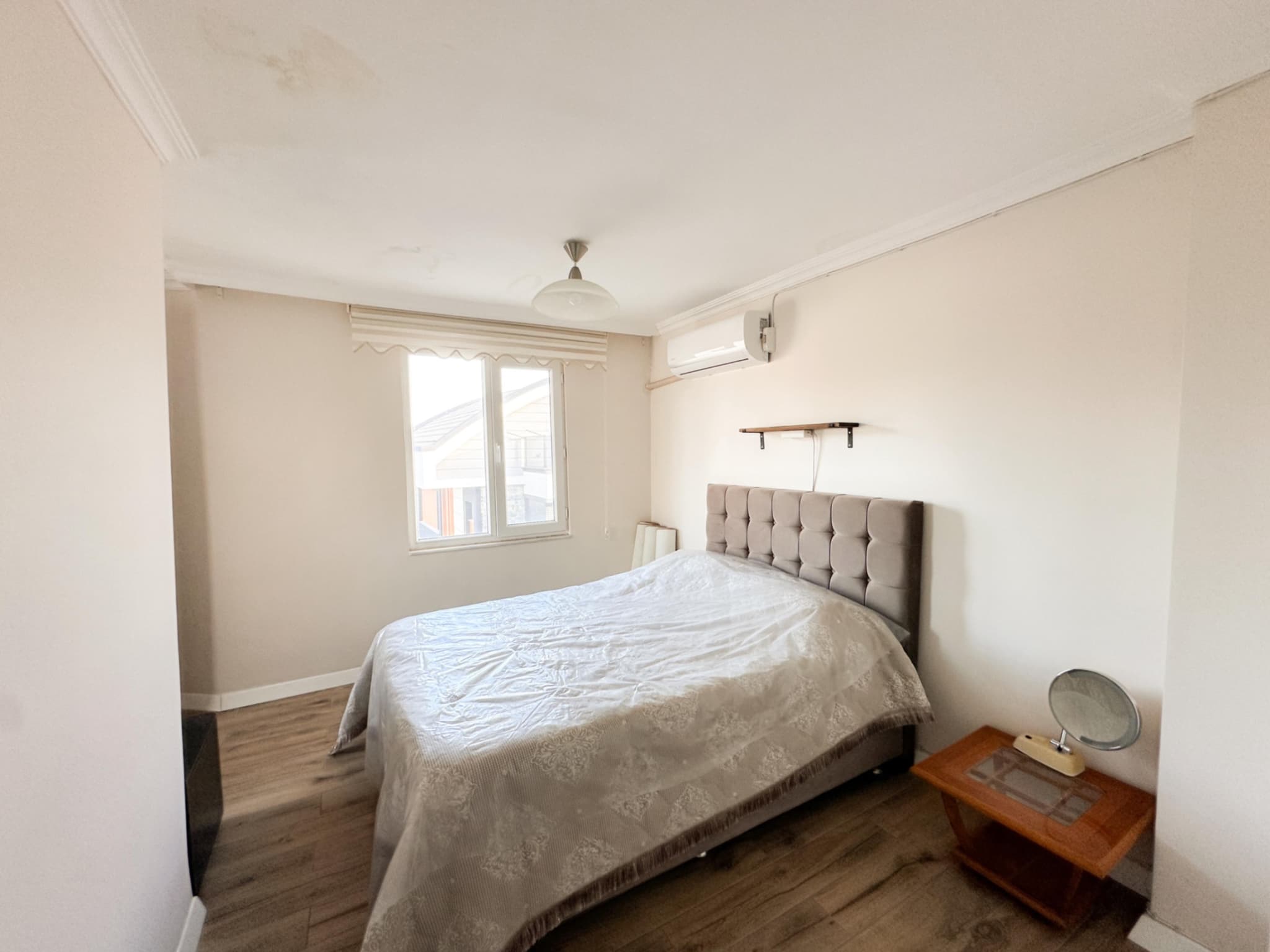 Boğazkent'te Denize 250 m 4+1 Villa